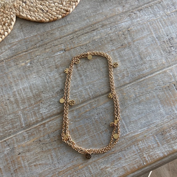 Tory Burch Logo Necklace - Picture 5 of 5